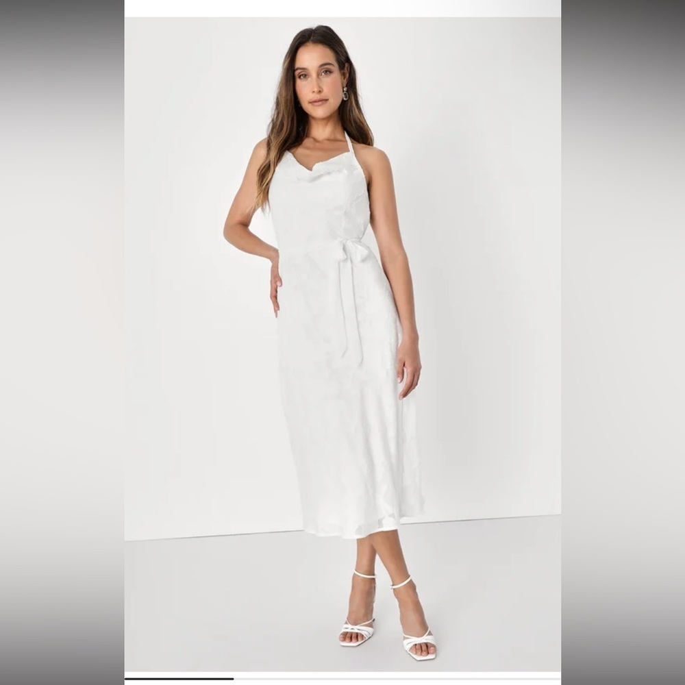 Lulus Graceful Charm White Burnout Floral Jacquard Halter Cowl Midi Dress M NWT